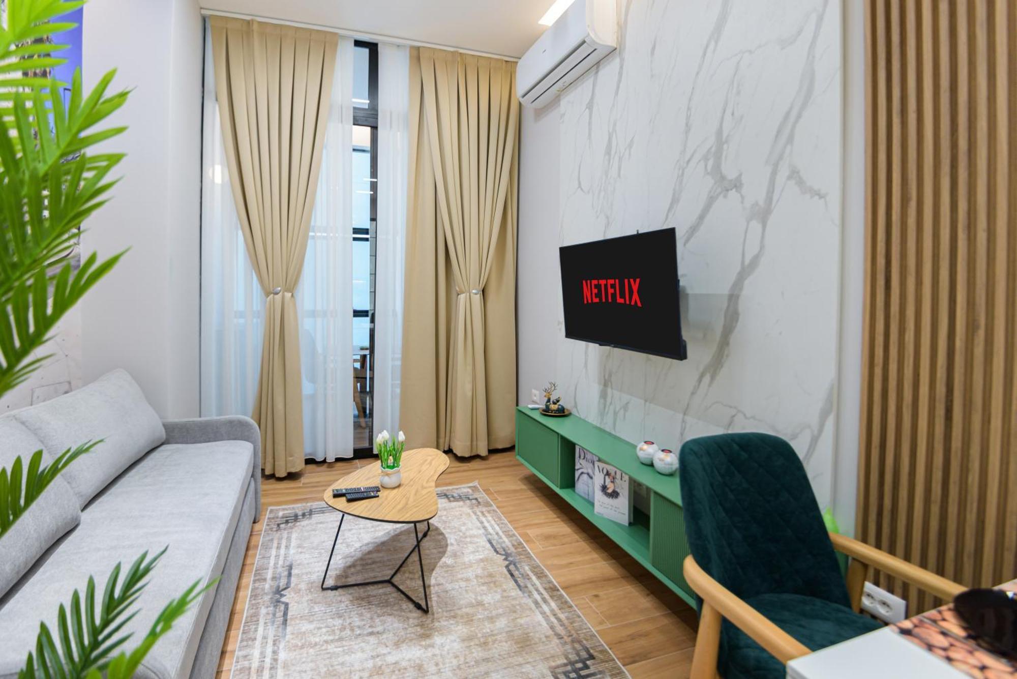 Lux Holidays Durrës Zewnętrze zdjęcie