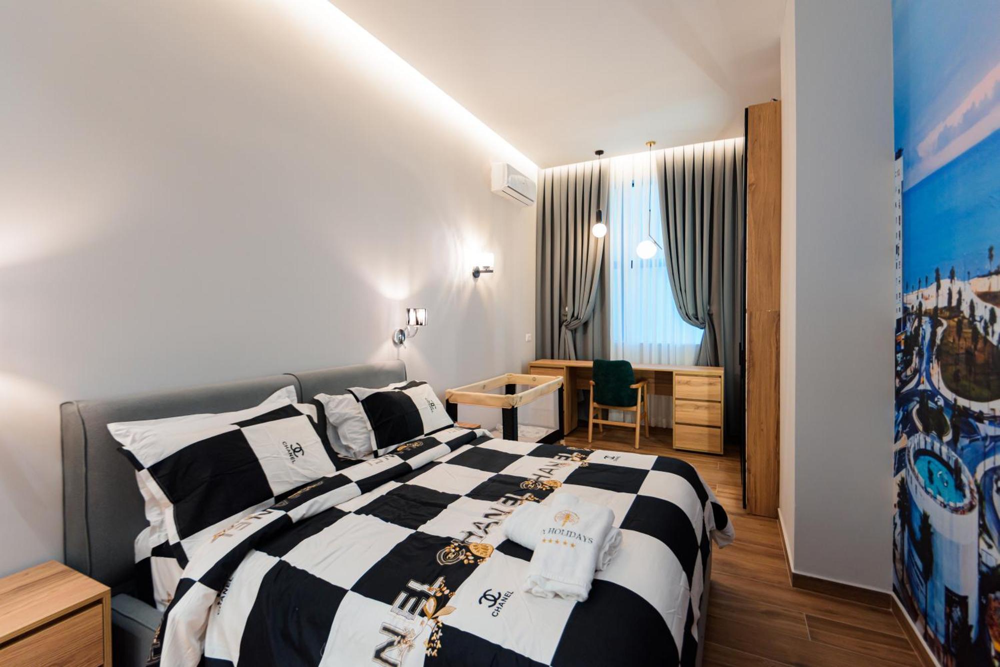 Lux Holidays Durrës Zewnętrze zdjęcie